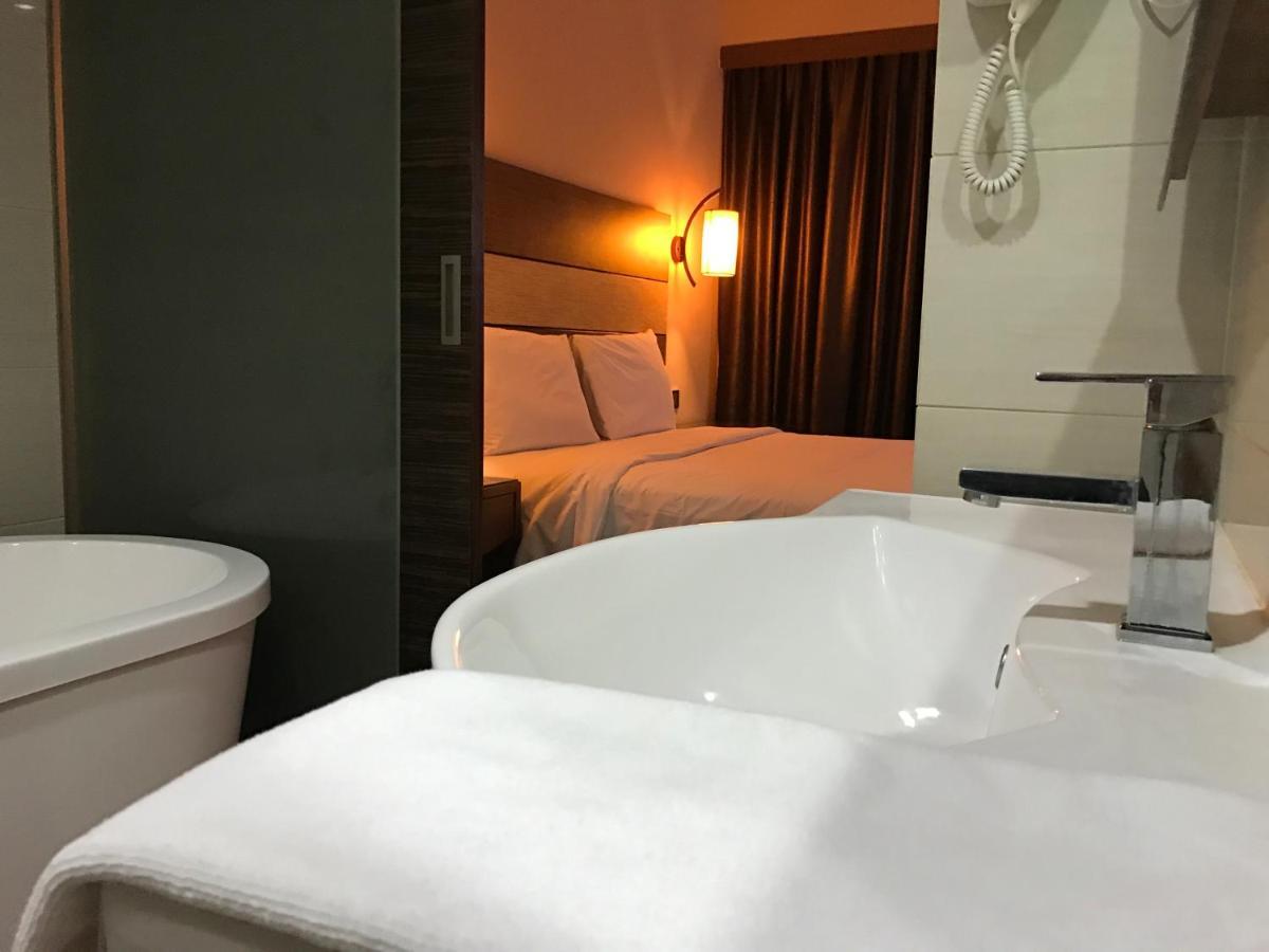 Sento Hotel Keningau Kültér fotó